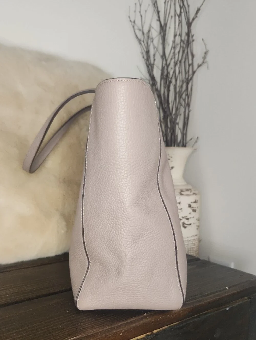 kate spade Scalloped Pebbled Tote in Dusty Mauve